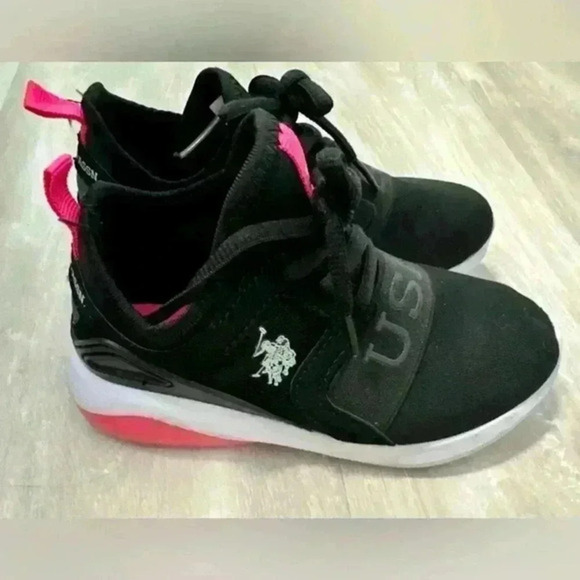 u.s polo assn‎ color pink and black size 13 - Picture 1 of 4